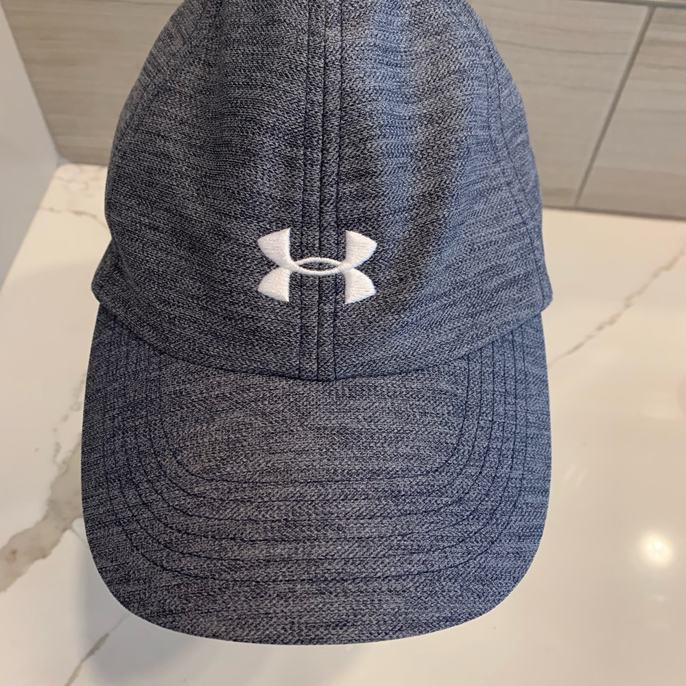 Under Armour Gray Ball Cap Hat - Picture 7 of 7